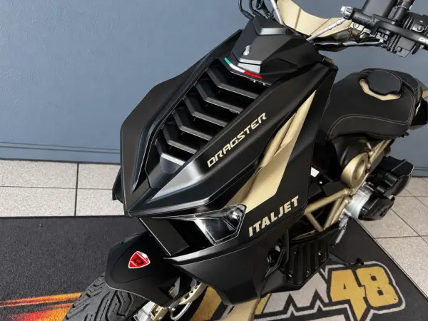 Italjet Dragster 125 17
