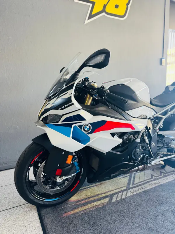 BMW S 1000 RR Pack M 2025 6