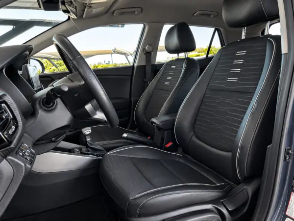 Kia Stonic 1.0 T-GDi GT Line 7DCT 10