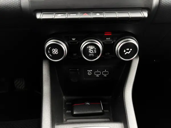 Renault Clio 1.0 TCe Intens 16