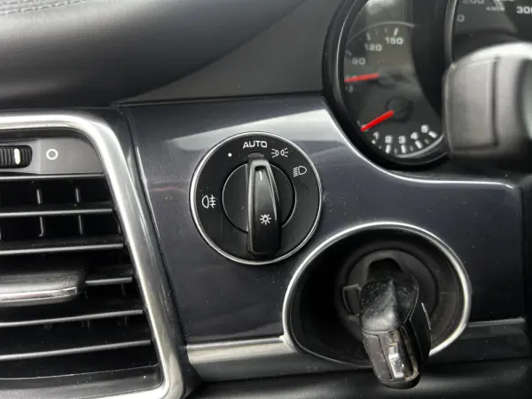 Porsche Panamera 3.0 V6 23