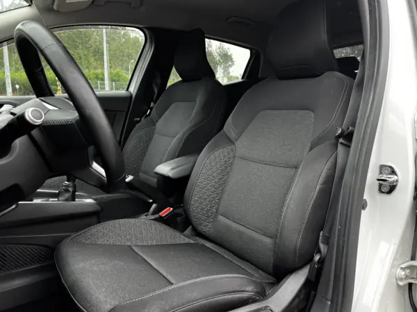 Renault Clio 1.0 TCe Intens 10