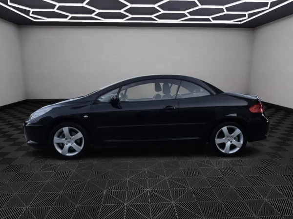 Peugeot 307 CC 2.0 HDi Sport 8