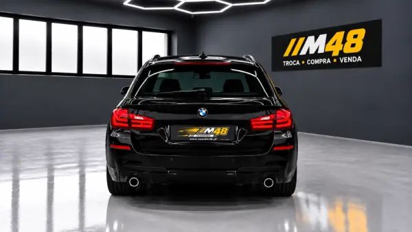 BMW 520 d Pack M Auto 4