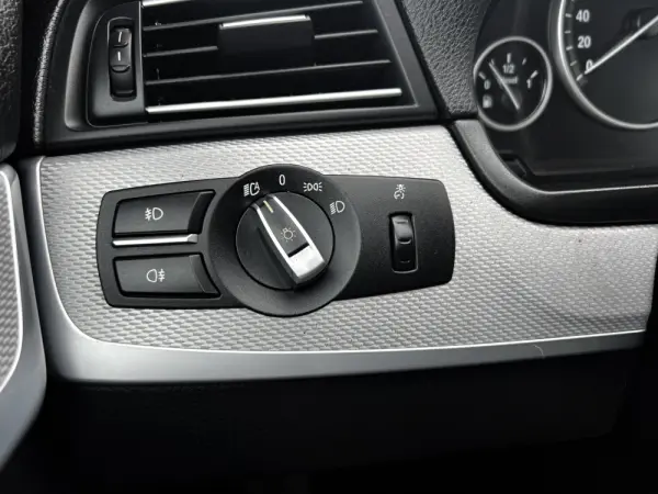 BMW 520 d Pack M Auto 17