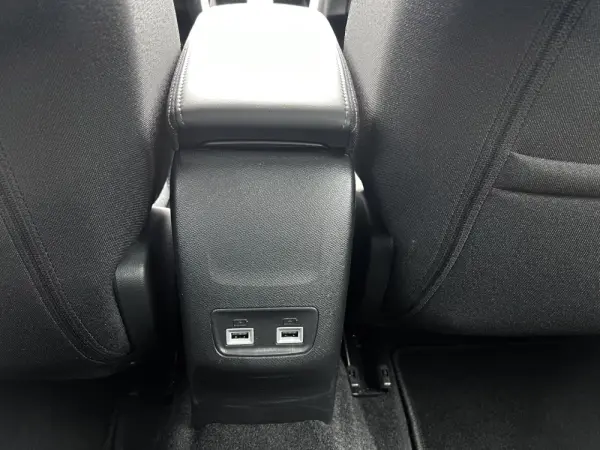 Peugeot e-2008 50 kWh Active Pack 20