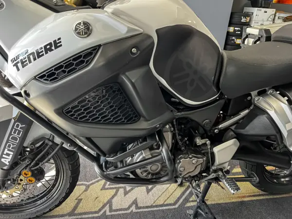 Yamaha XT1200Z Super Tenere 7