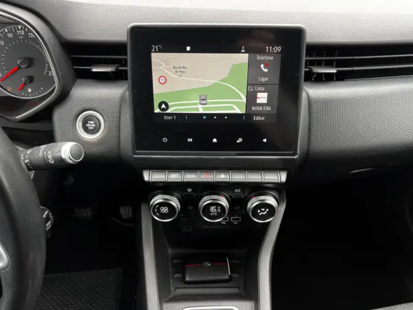 Renault Clio 1.0 TCe Intens 11