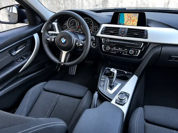 BMW 320 d Aut. Sport Line 6