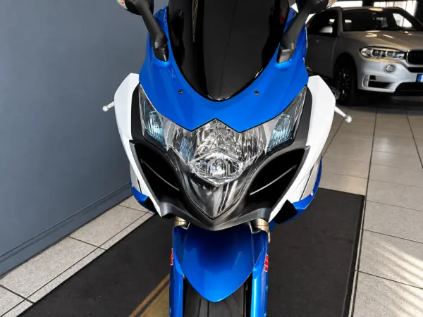 Suzuki GSX-R 1000 K9 4