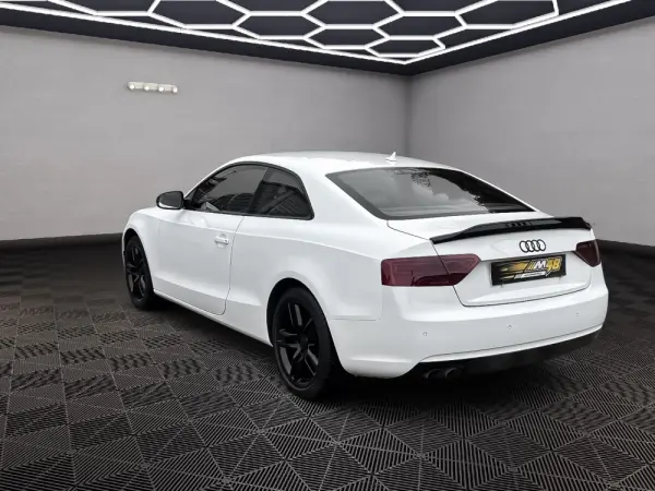 Audi A5 2.0 TDI S-line 4