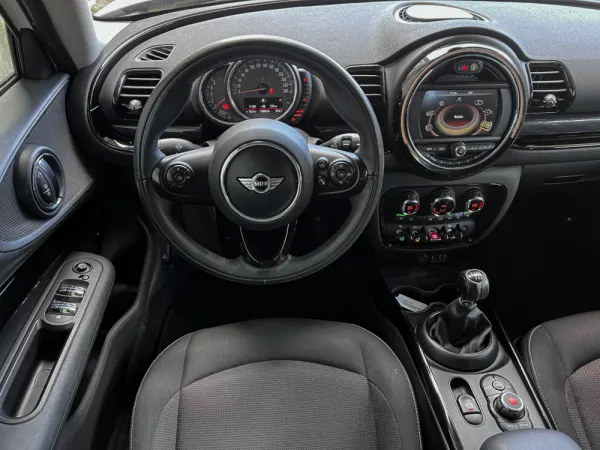 MINI Clubman One D 7