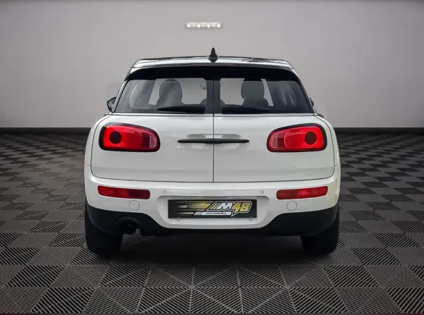 MINI Clubman One D 5