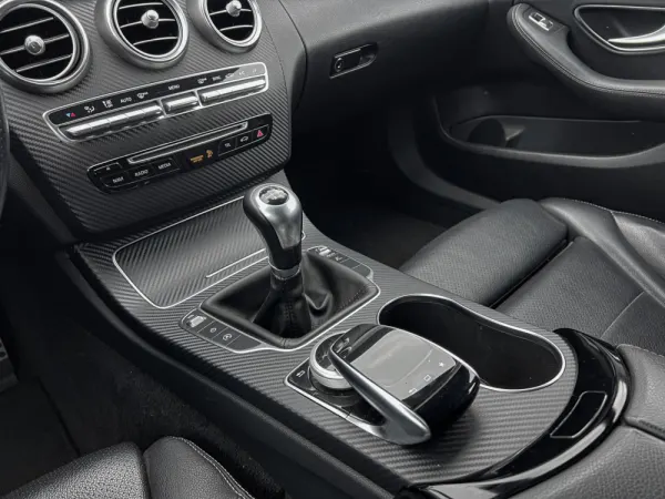 Mercedes-Benz C 180 d AMG Line 13