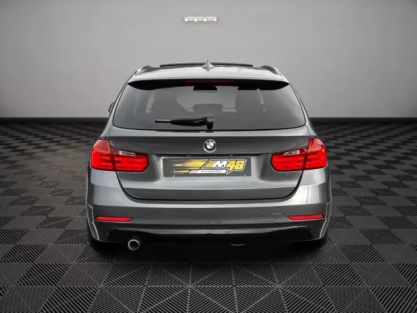 BMW 318 d Touring Auto 5
