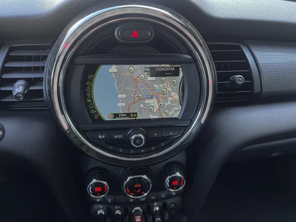 MINI 5 Portas Cooper D 7