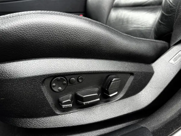 BMW 520 d Pack M Auto 9