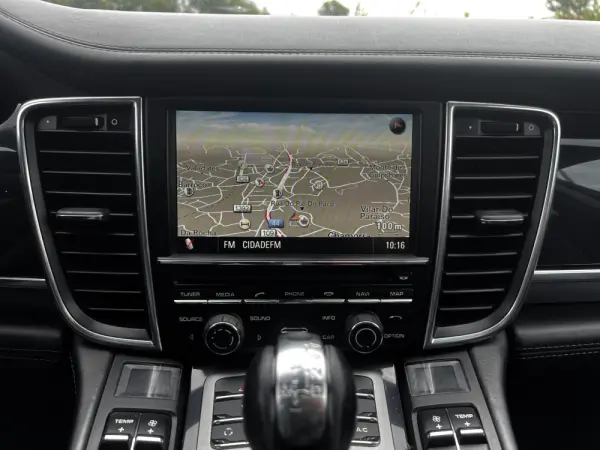 Porsche Panamera 3.0 V6 9