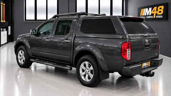Nissan Navara 2.5 dCi CD LE 4WD 4