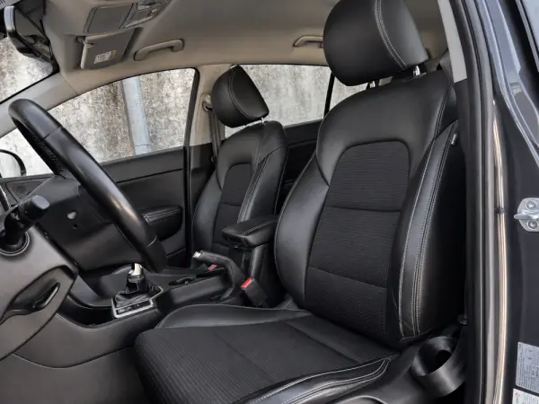 Kia Sportage 1.7 CRDi ISG Nav Line 9