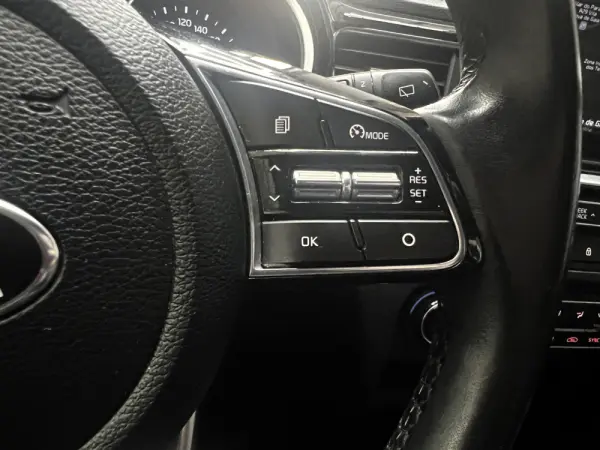 Kia Ceed 1.0 T-GDI GT Line 17