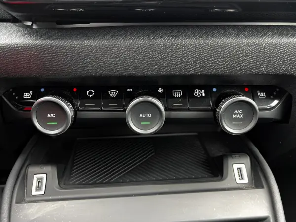 Citroen e-C4 50 kWh Feel Pack 11