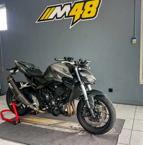Honda CB 1000 Hornet 2025 2