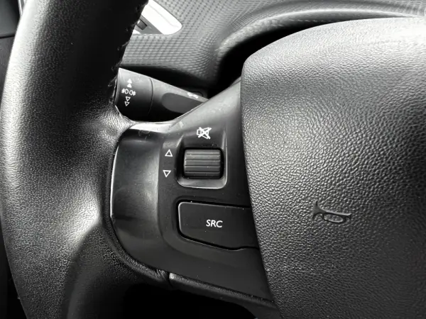 Peugeot 2008 1.2 PureTech Active 12