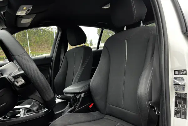 BMW 118 d Pack M 9