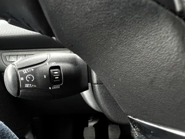 Peugeot 2008 1.2 PureTech Active 10