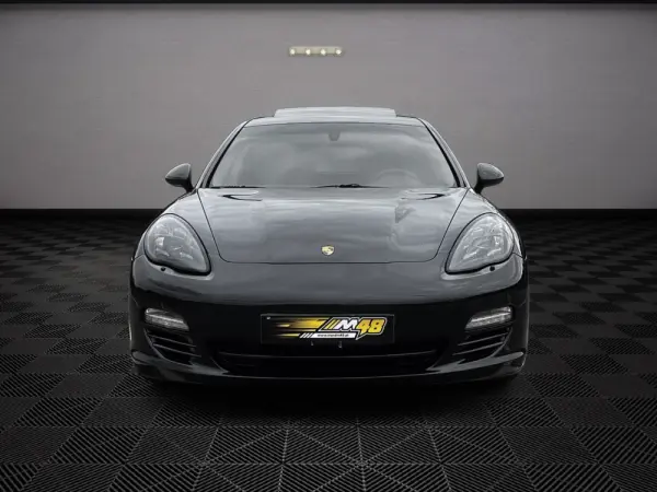 Porsche Panamera 3.0 V6 2