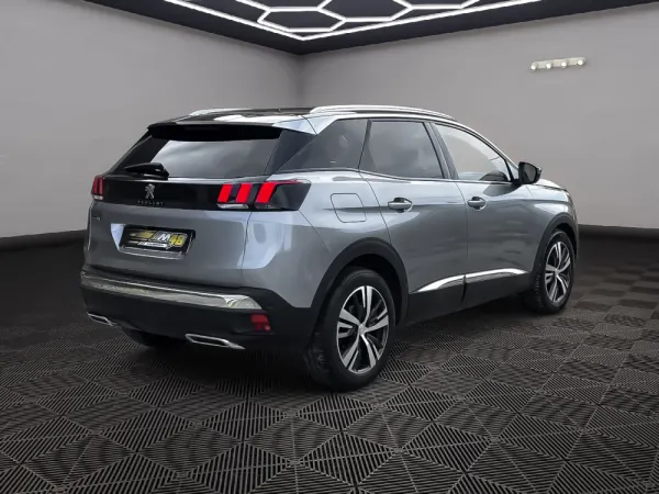 Peugeot 3008 1.6 BlueHDi Allure EAT6 J18 3