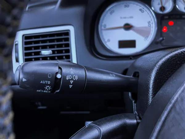 Peugeot 307 CC 2.0 HDi Sport 18