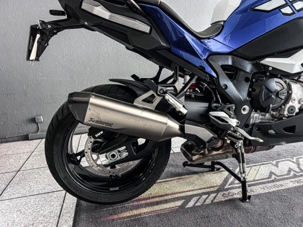 BMW S 1000 XR Pack M 6