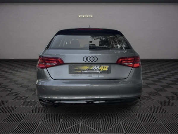 Audi A3 Sportback 1.6 TDI Attraction 5