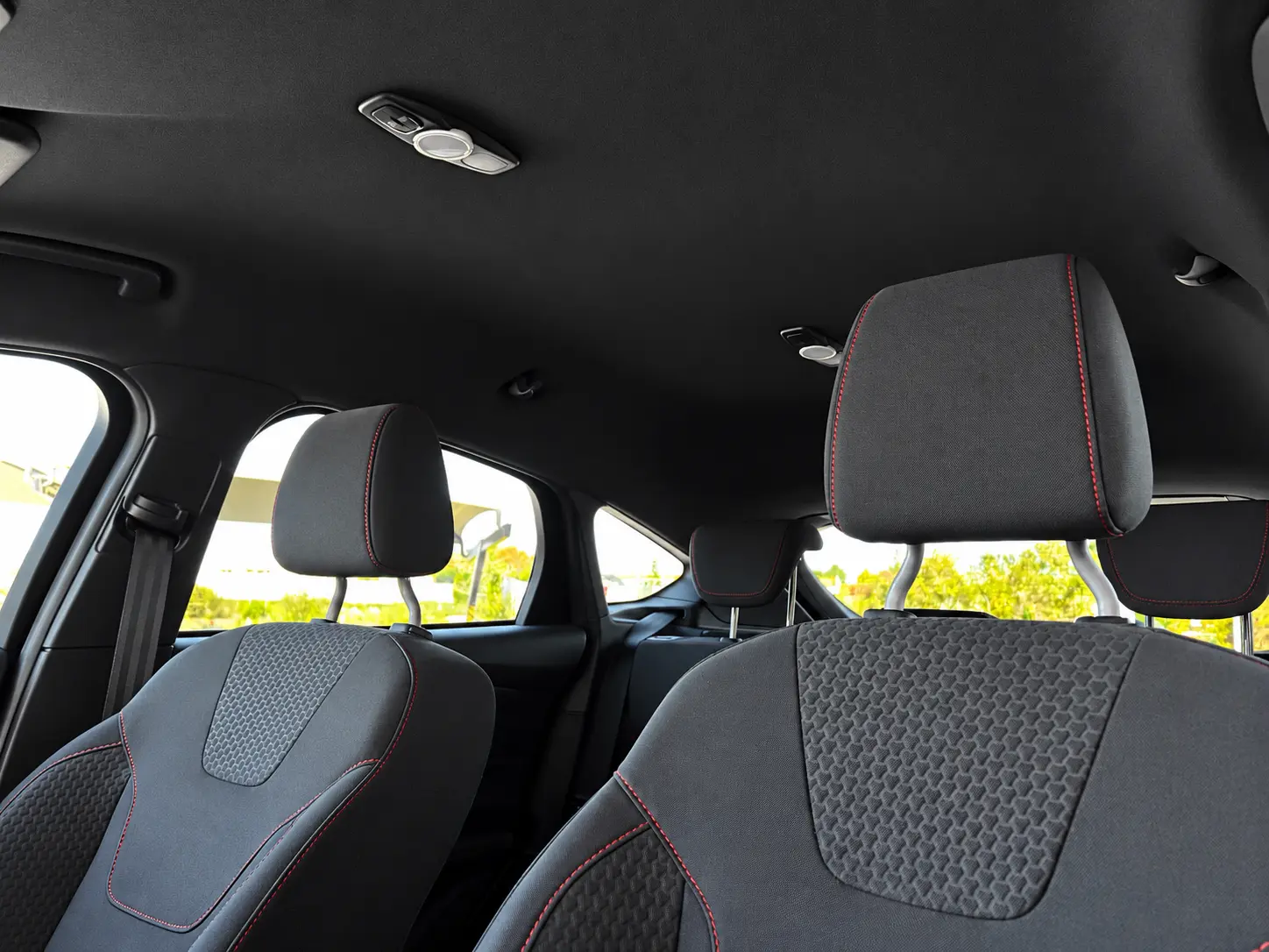 Ford Focus 1.0 EcoBoost ST-Line 12