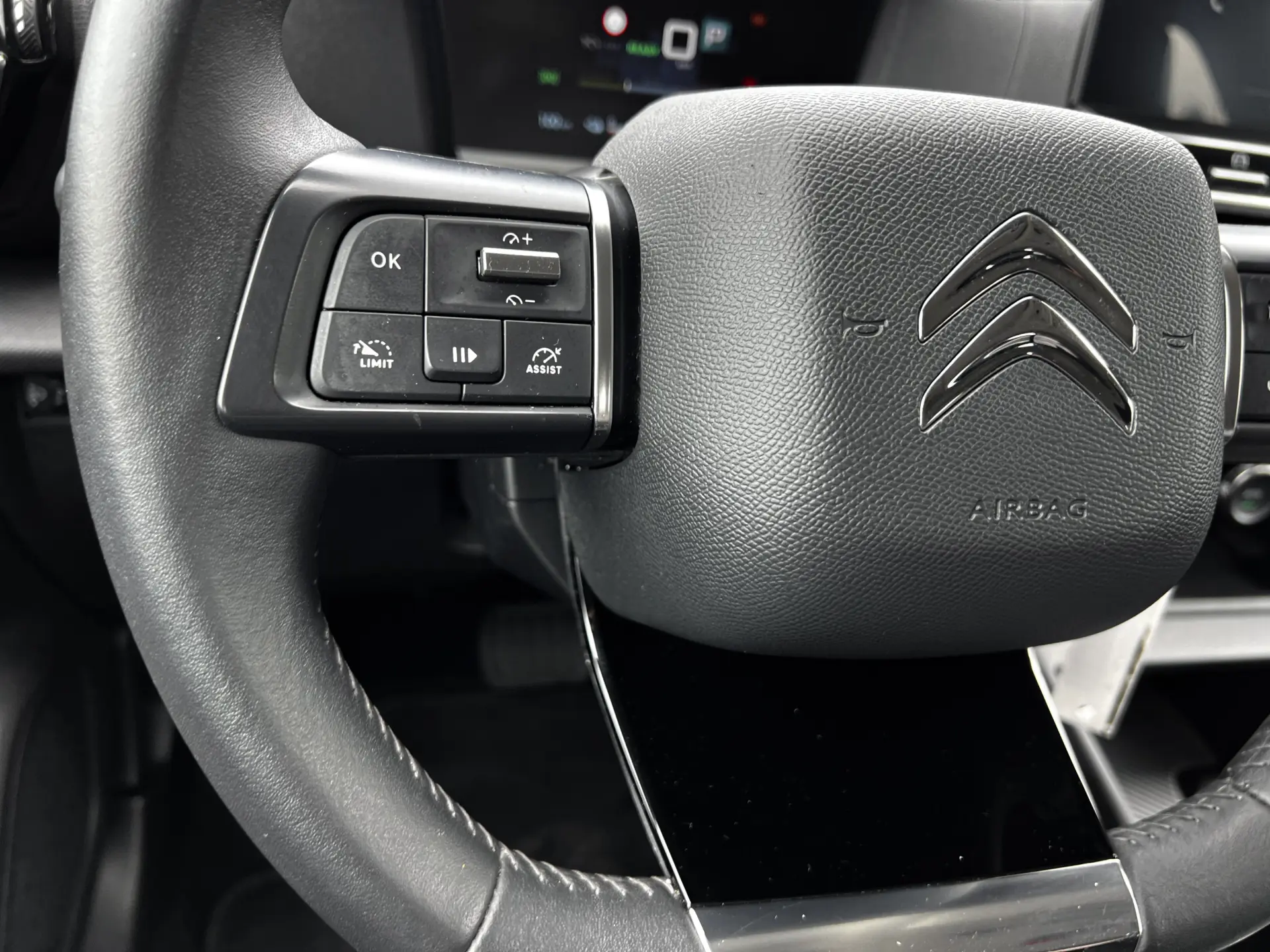 Citroen e-C4 50 kWh Feel Pack 14