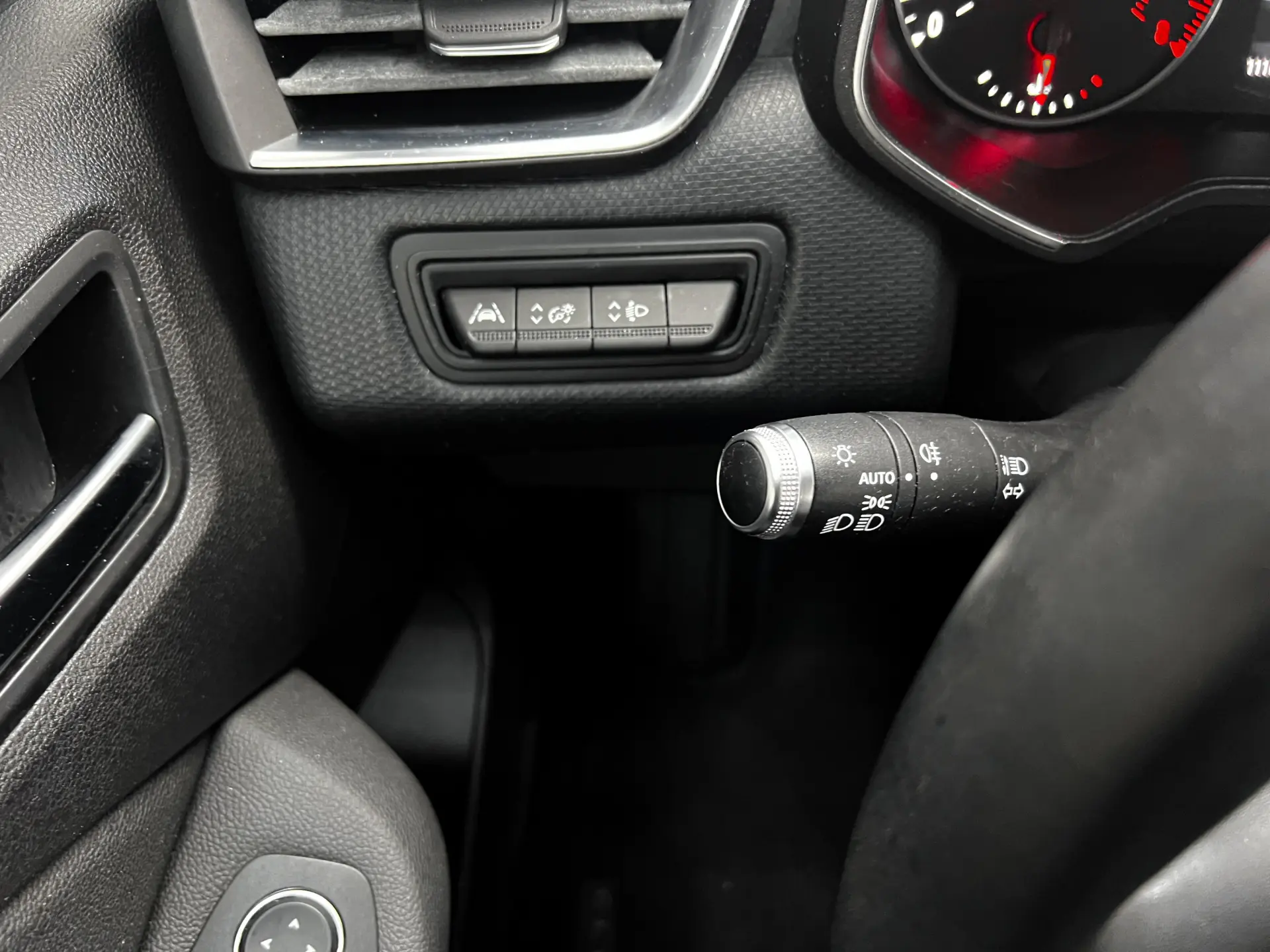 Renault Clio 1.0 TCe RS Line 14