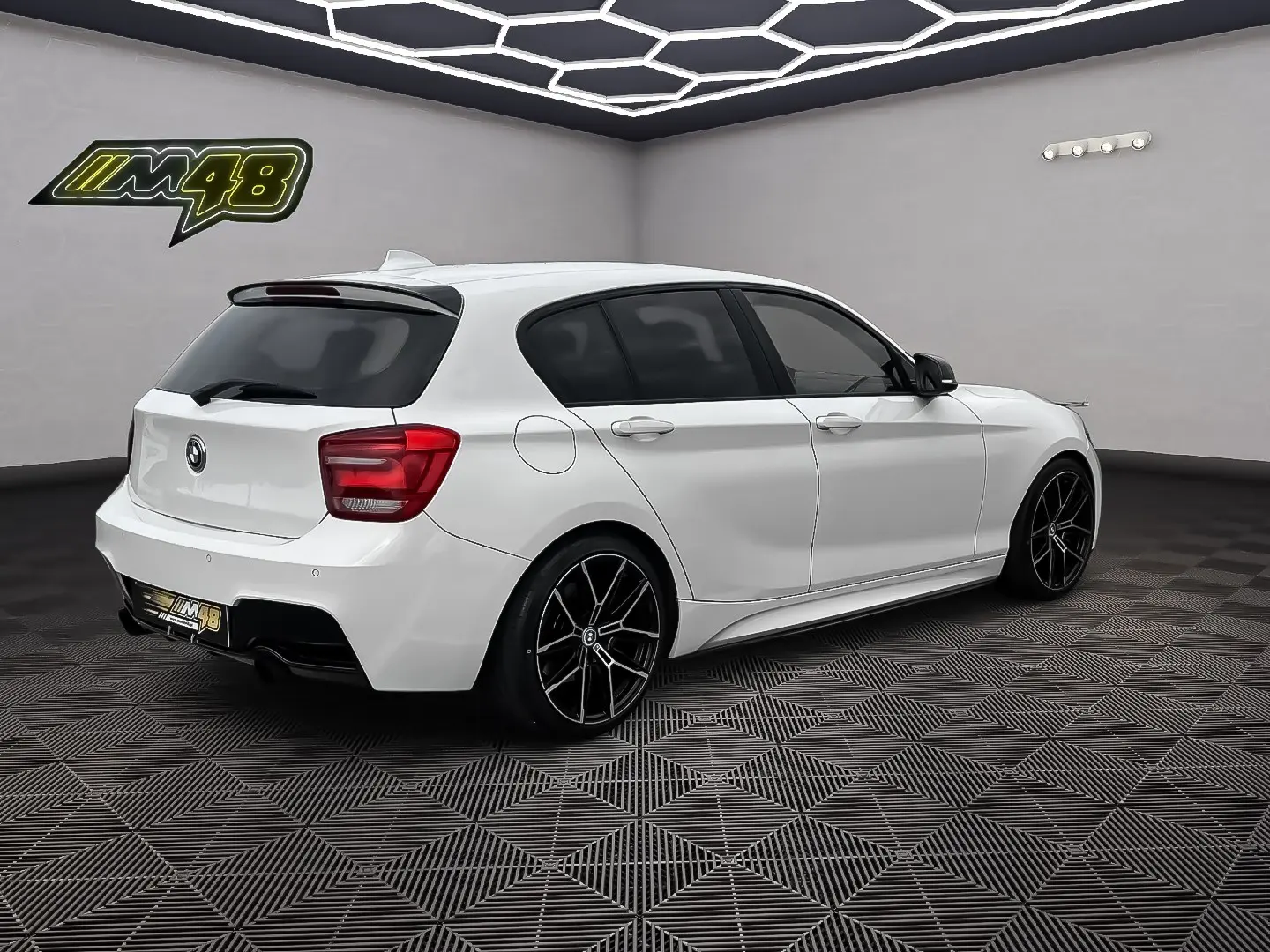 BMW 120 d Pack M 4