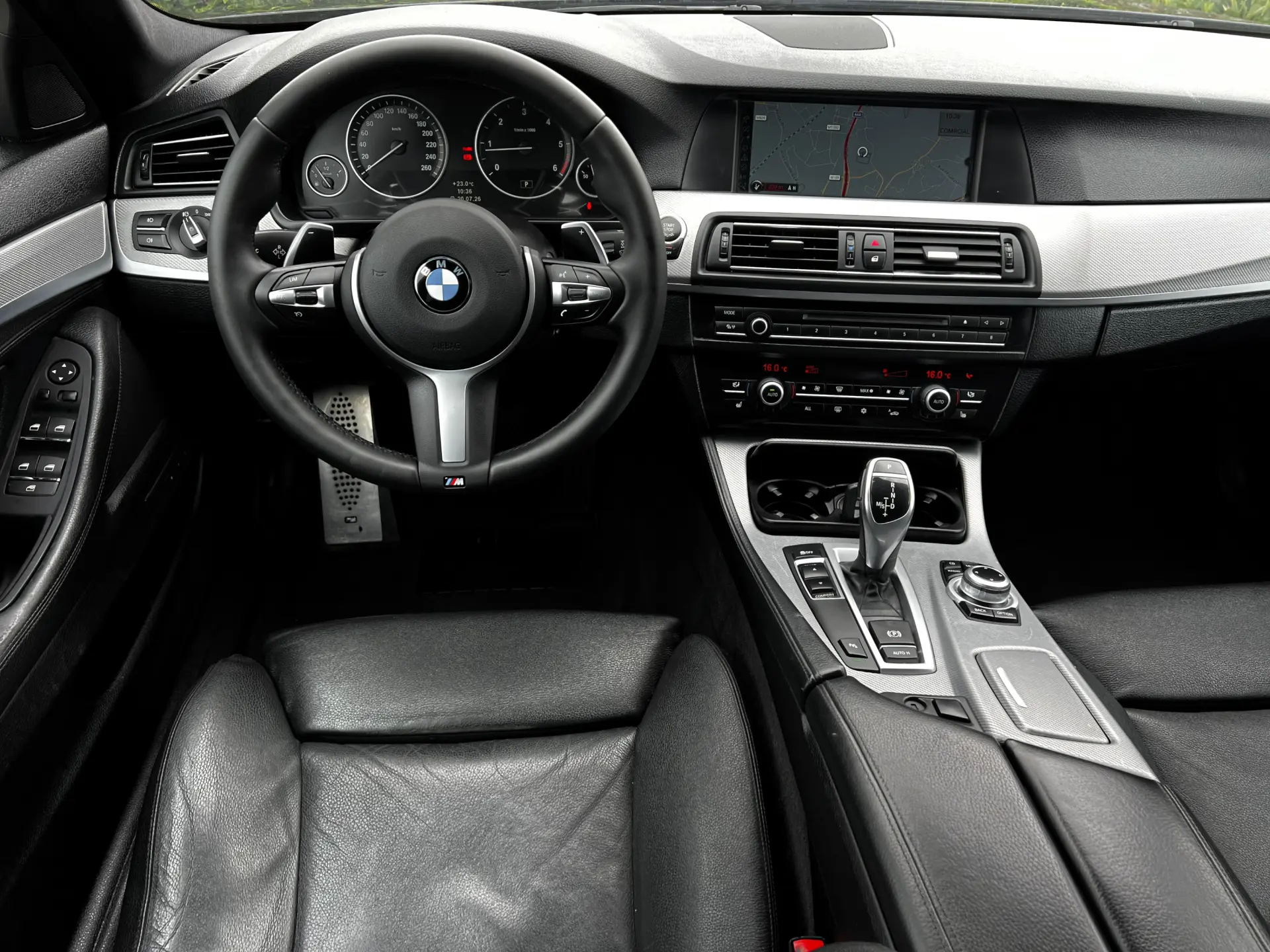 BMW 520 d Pack M Auto 6