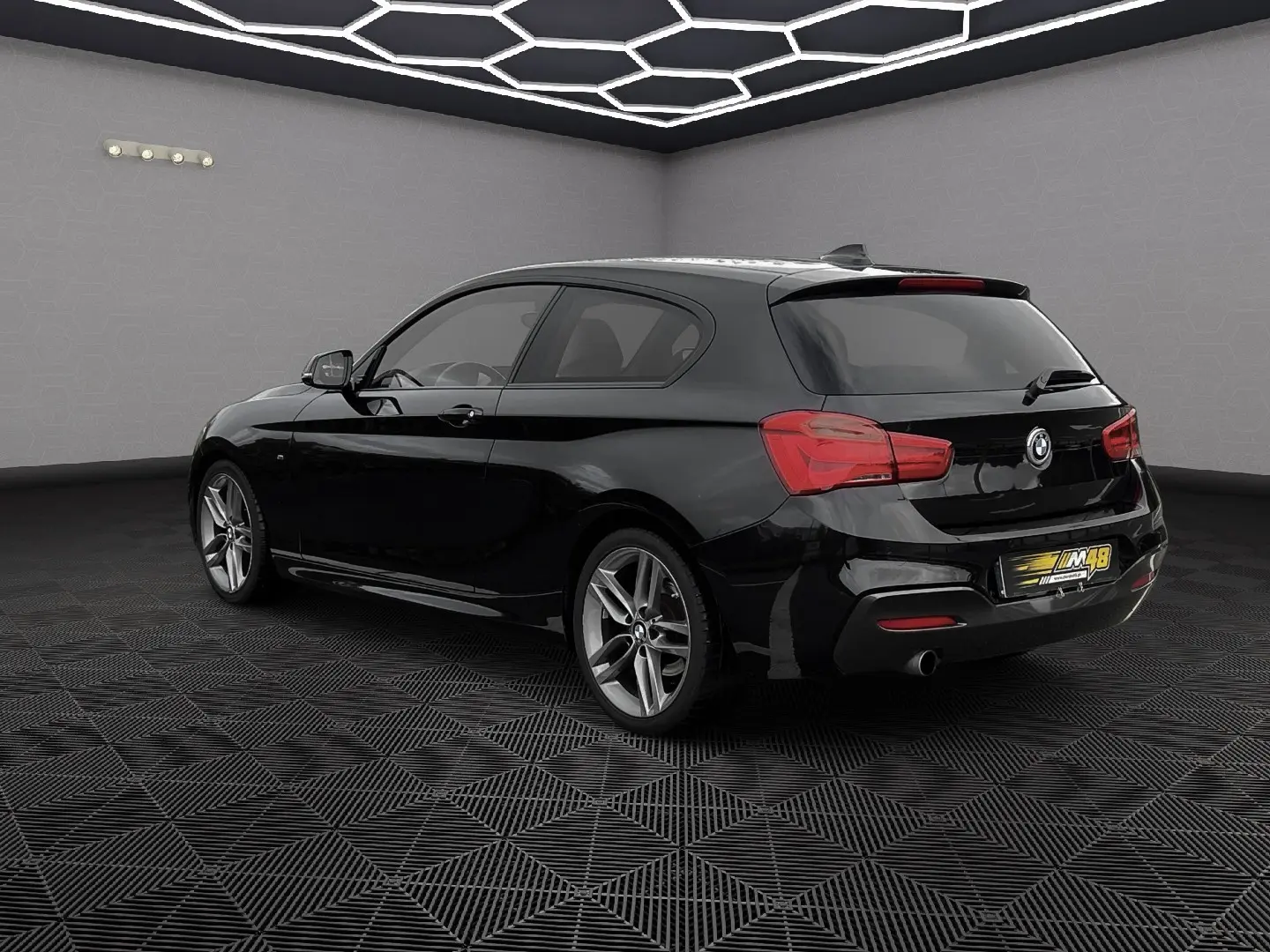 BMW 118 i Pack M 3