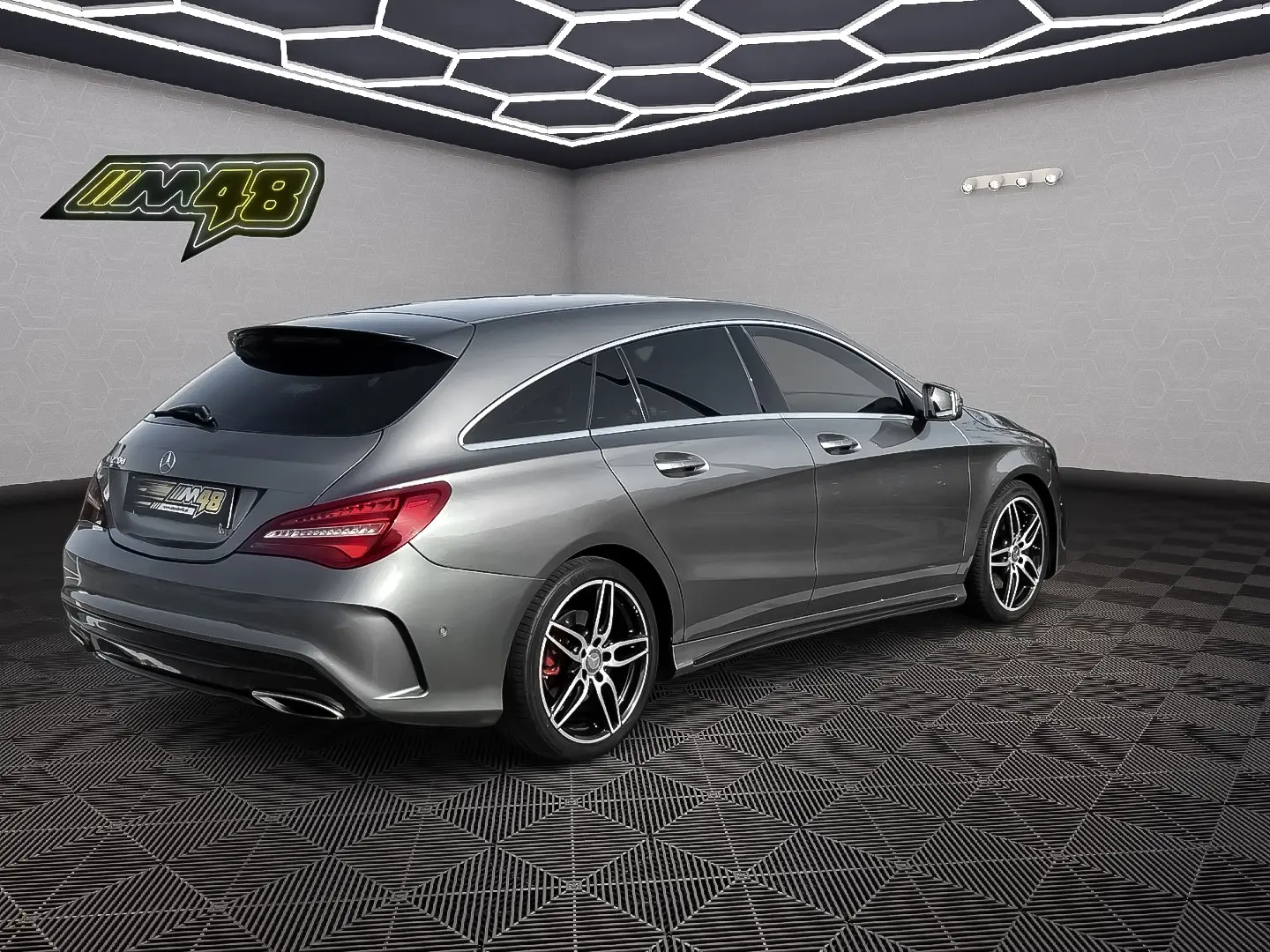 Mercedes-Benz CLA 220 d Shooting Brake AMG Line Aut. 3