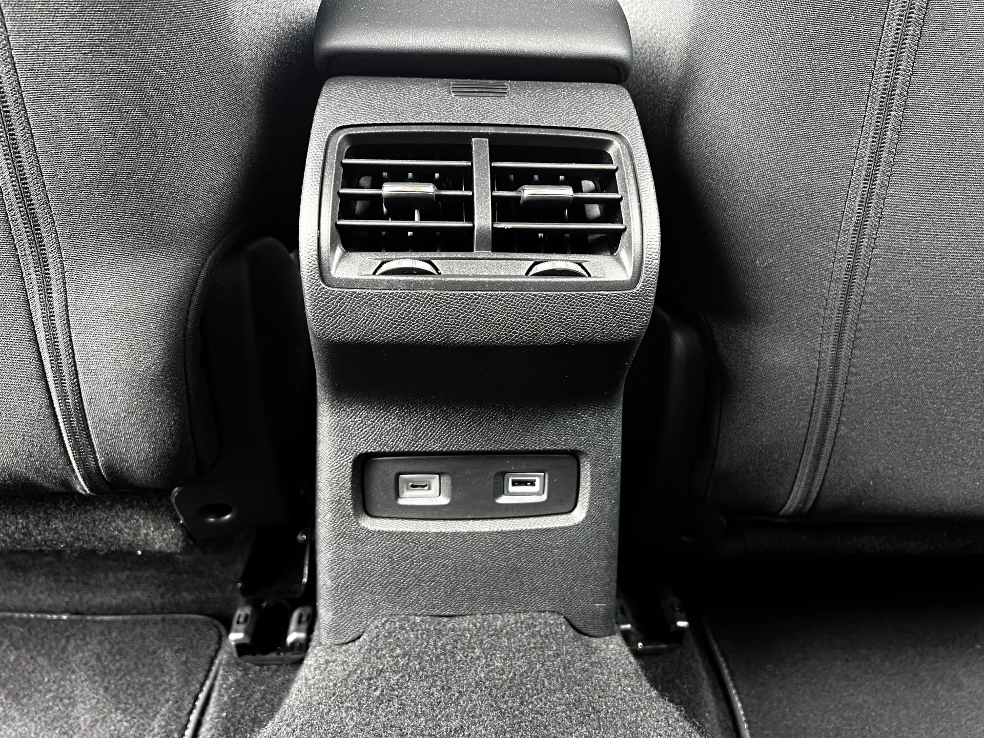 Citroen e-C4 50 kWh Feel Pack 21