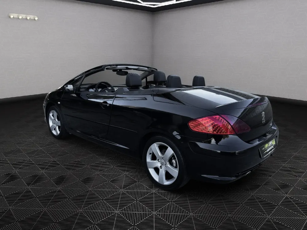 Peugeot 307 CC 2.0 HDi Sport 6