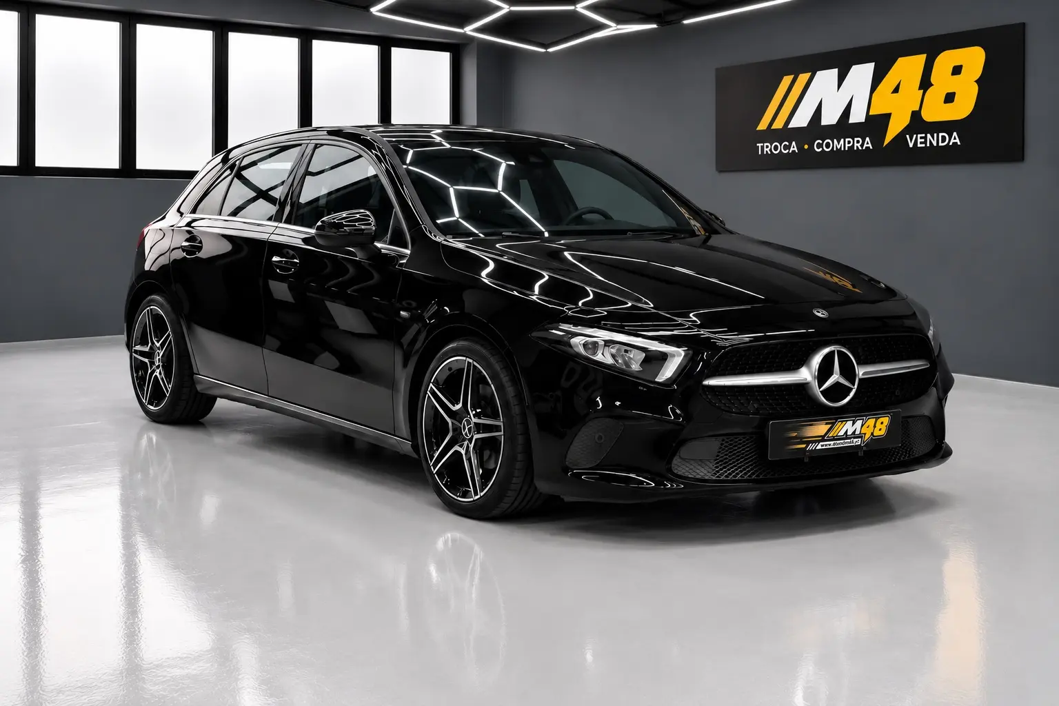 Mercedes-Benz A 180 d 7G-DCT 1