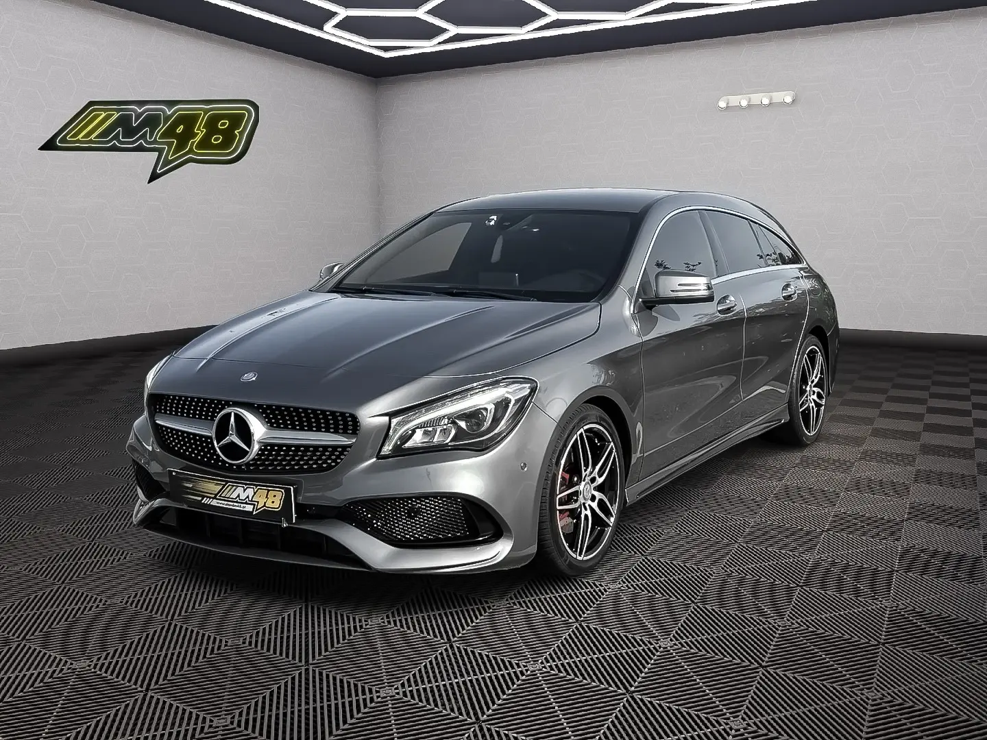 Mercedes-Benz CLA 220 d Shooting Brake AMG Line Aut. 1
