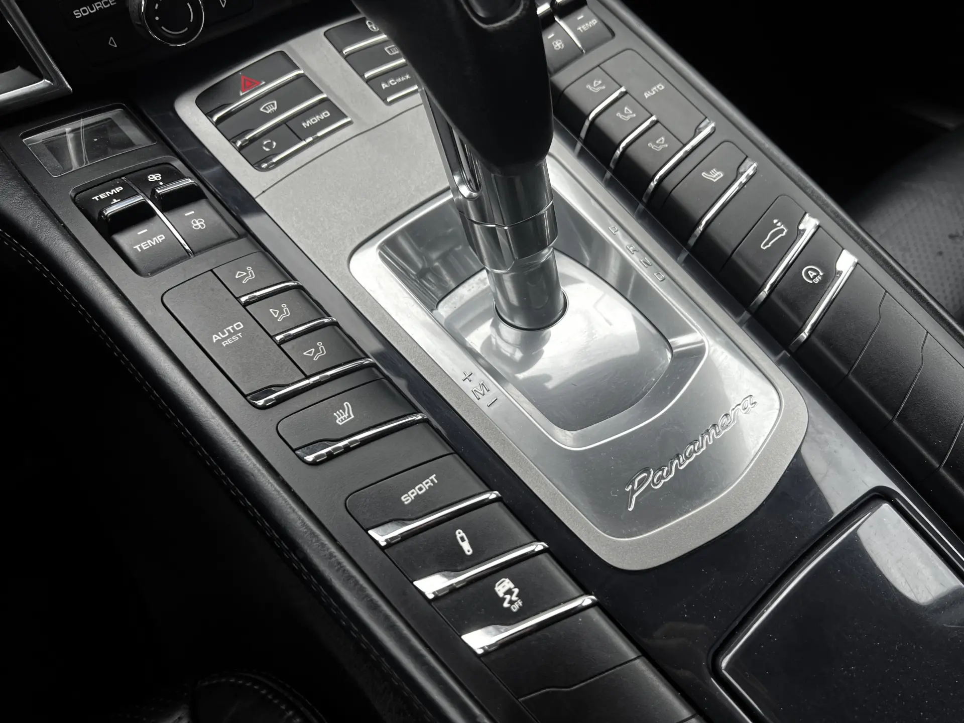 Porsche Panamera 3.0 V6 13