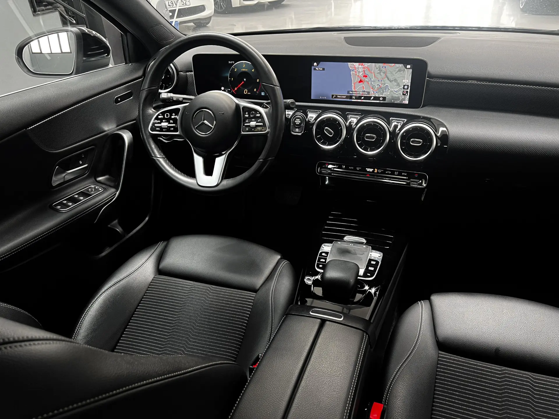 Mercedes-Benz A 180 d 7G-DCT 8