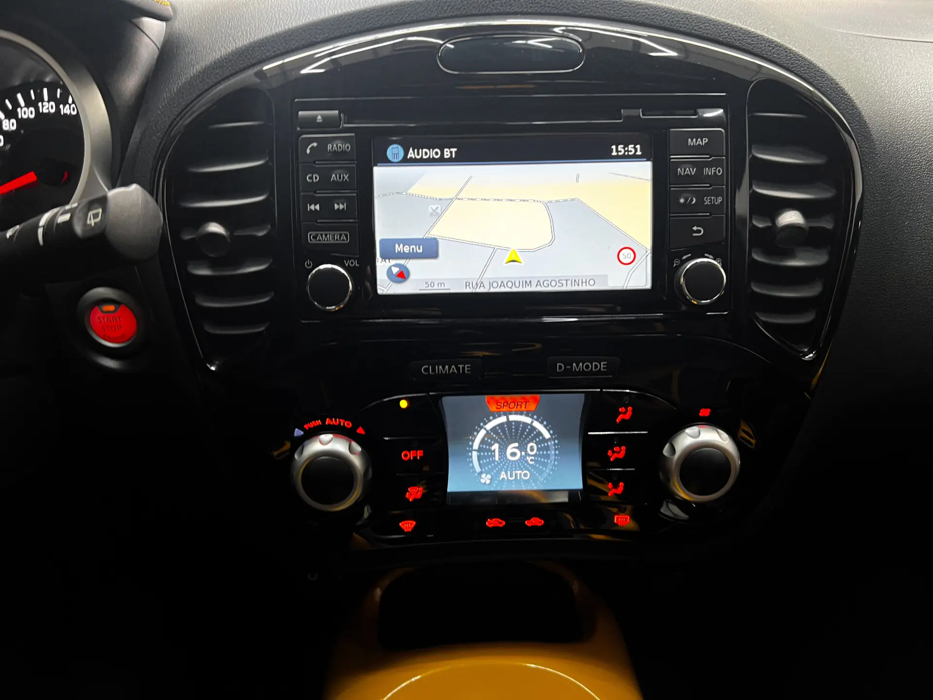 Nissan Juke 1.2 DIG-T Tekna Premium P.Ext 2 Yellow S. 12