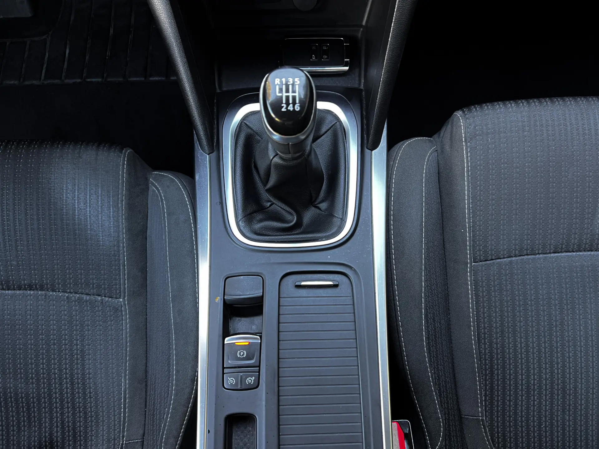 Renault Mégane ENERGY dCi 110 Start & Stop LIMITED 13